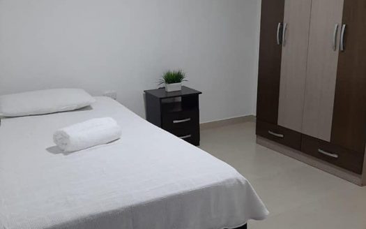 Alquilo apartaestudio en barrio Fátima