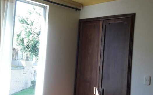 ALQUILER 🐣 de cuarto para Estudiante Hospedaje 🥘 FAMILIAR