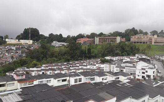 VIVIENDA FAMILIAR ESTUDIANTE UNIVERSITARIA