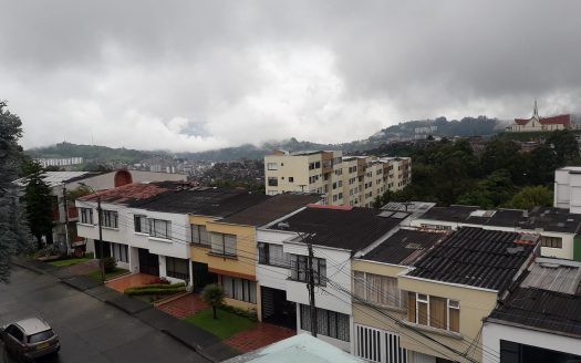 VIVIENDA FAMILIAR ESTUDIANTE UNIVERSITARIA