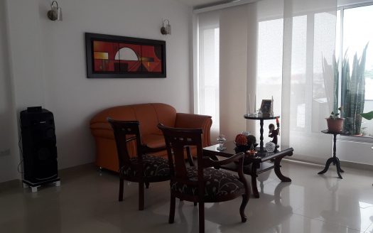 VIVIENDA FAMILIAR ESTUDIANTE UNIVERSITARIA