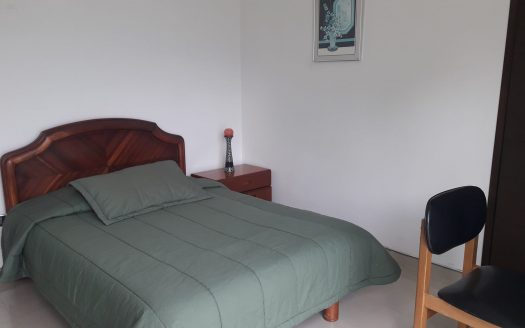 HABITACIÓN MANIZALES AMBIENTE FAMILIAR