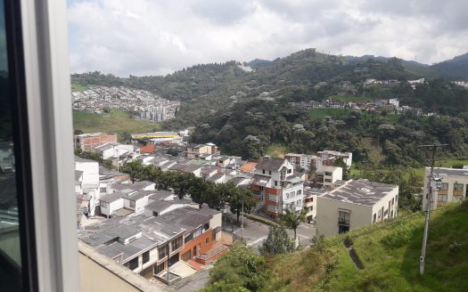 HABITACIÓN MANIZALES AMBIENTE FAMILIAR