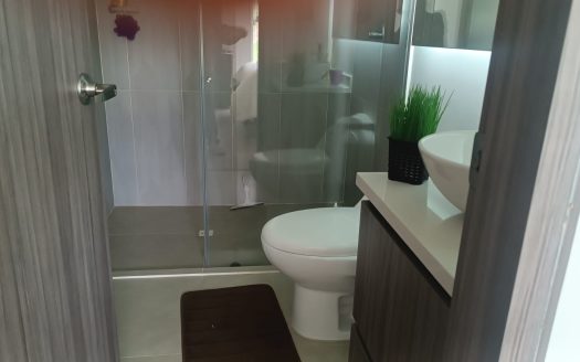 HERMOSO APARTAMENTO AMOBLADO EN MANIZALES