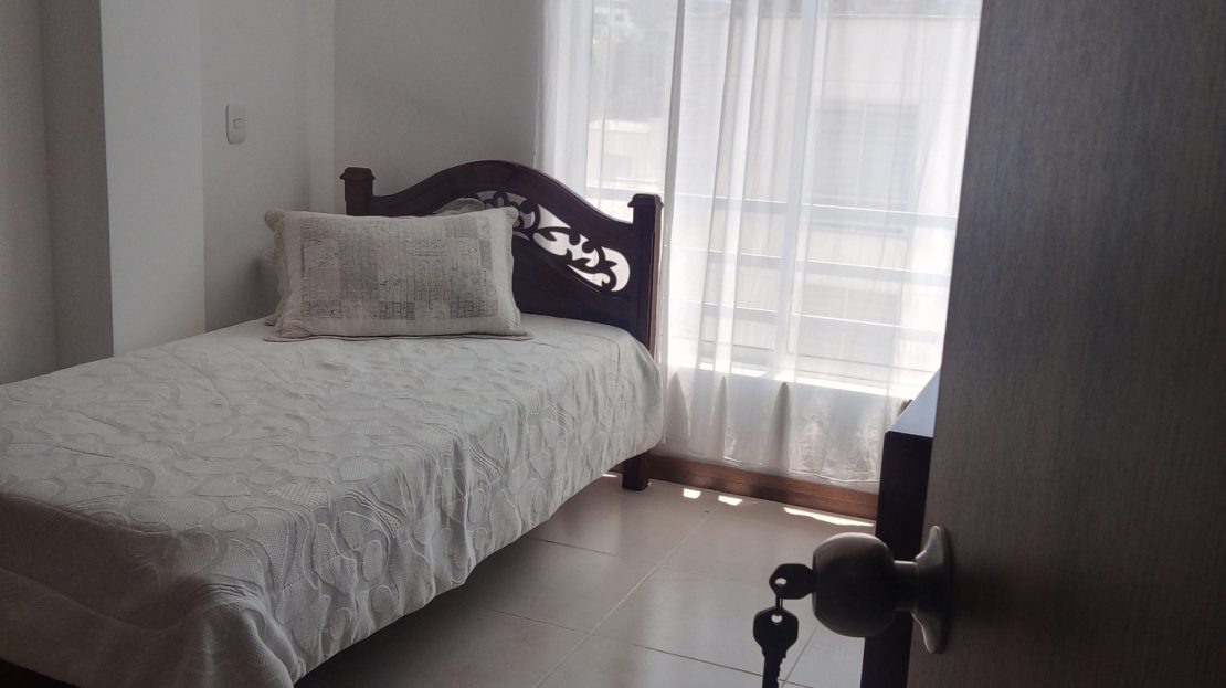 ALQUILER HABITACIÓN PARA DAMA ESTUDIE 0 TRABAJE