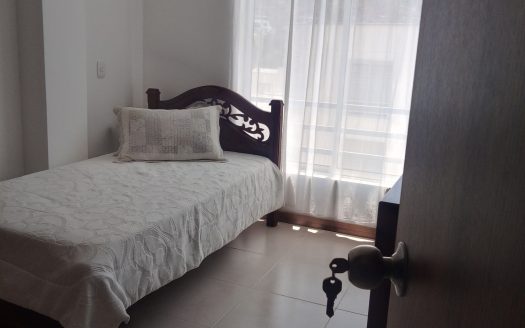 ALQUILER HABITACIÓN PARA DAMA ESTUDIE 0 TRABAJE